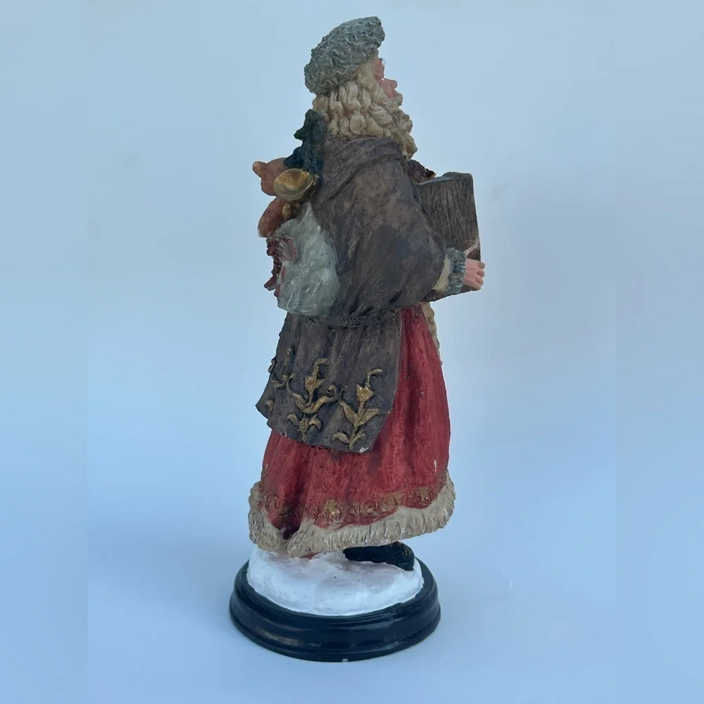 Vintage World Bazaars Old World Santa Figurine With Squirrel Christmas Decor
